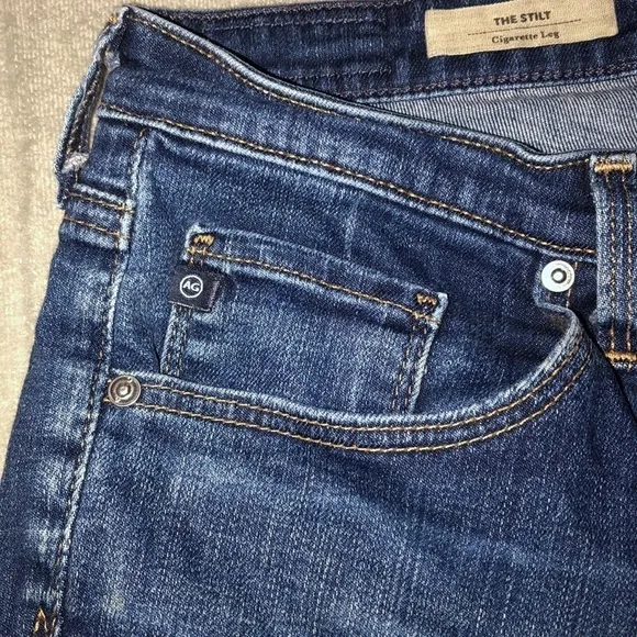 AG Adriano Goldschmied cigarette jean size/29