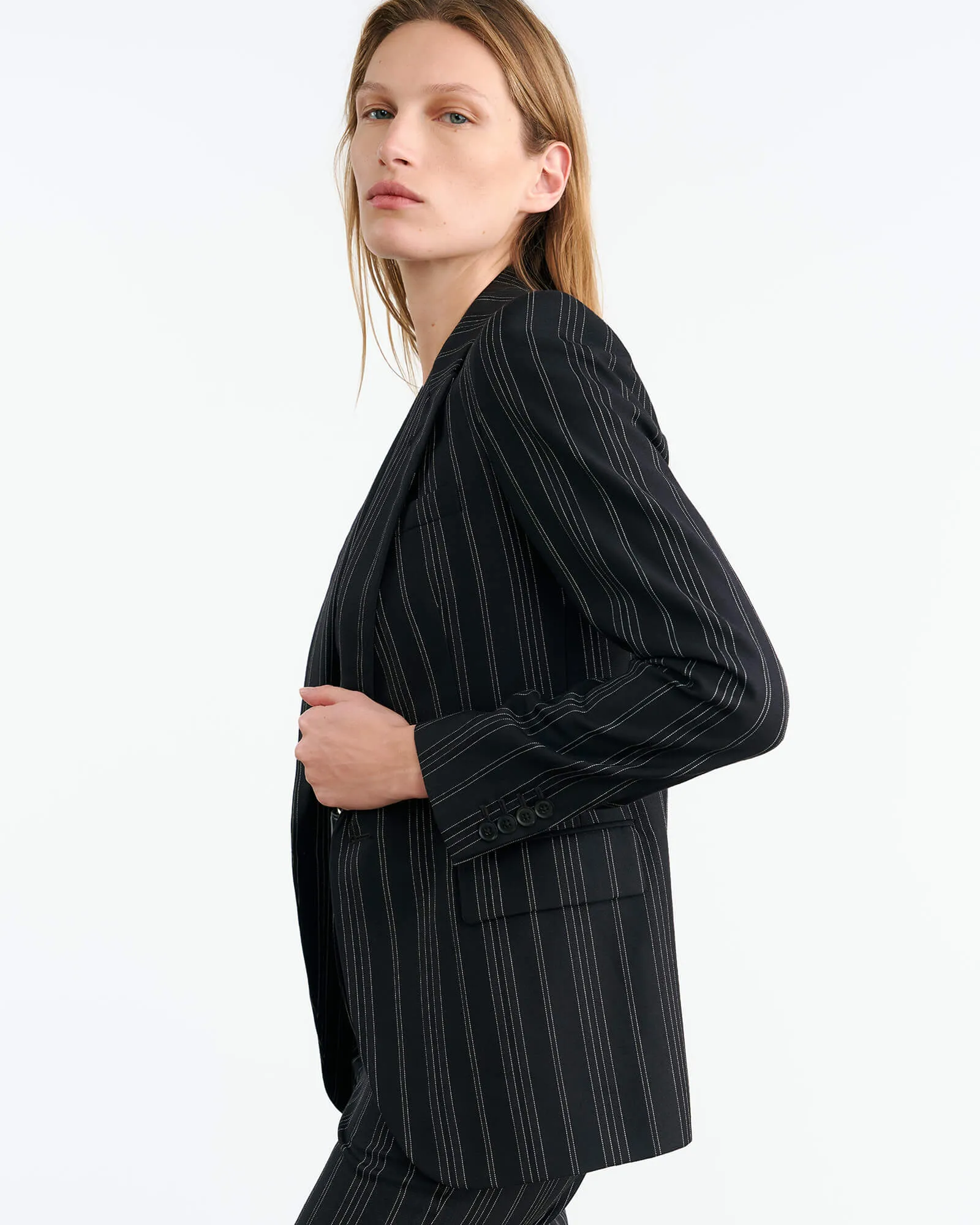 ANABEL BLAZER