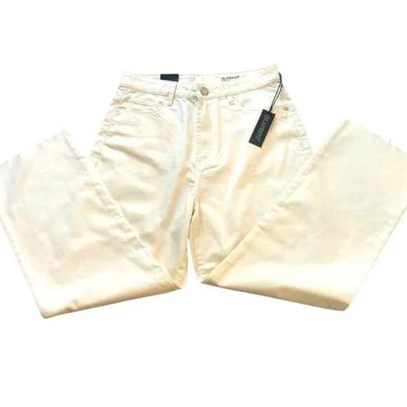 BLANK NYC The Baxter Straight Leg Jeans Size: 29” Color: Ivory