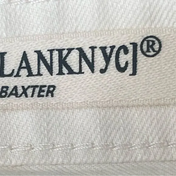 BLANK NYC The Baxter Straight Leg Jeans Size: 29” Color: Ivory
