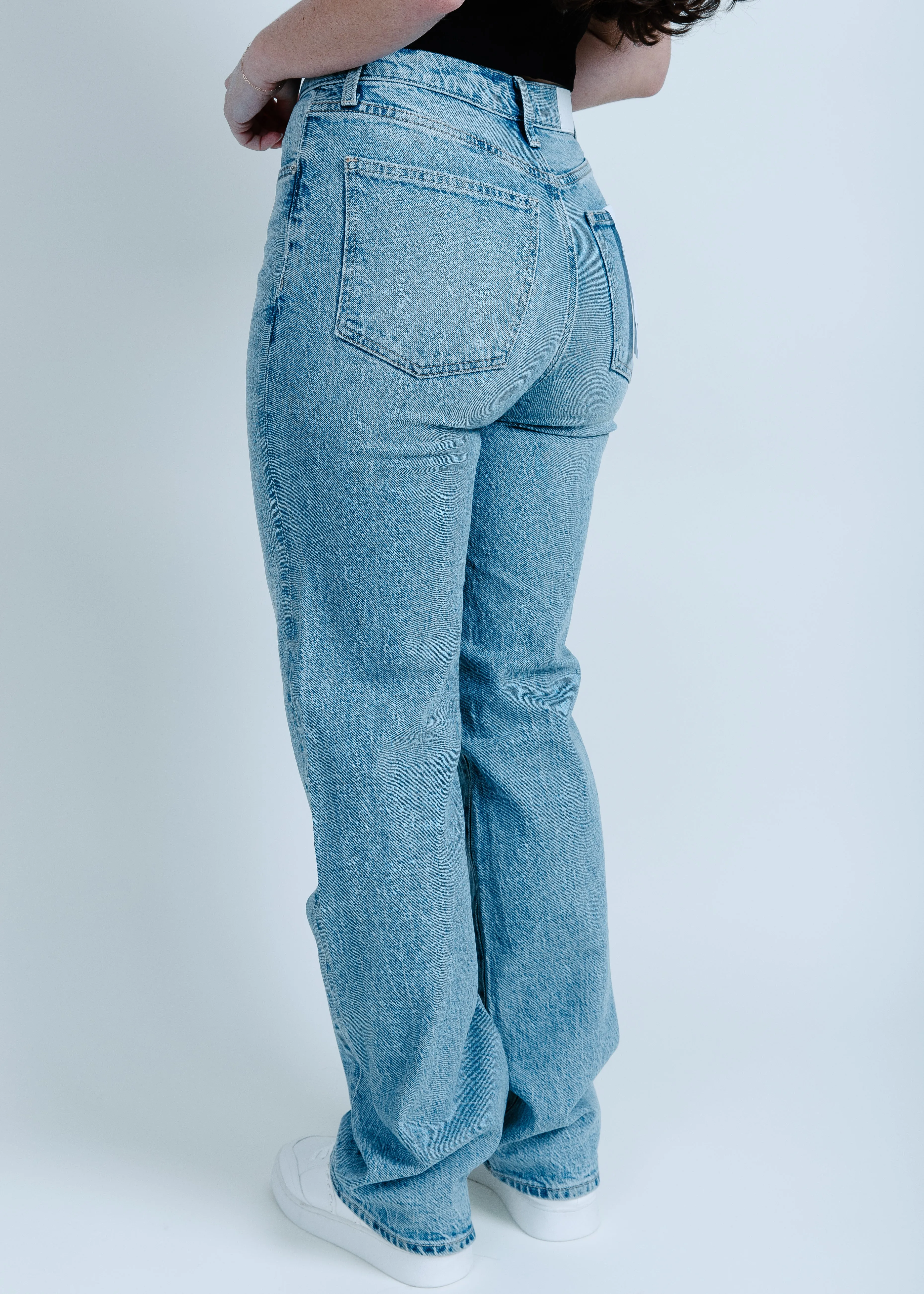 Cassie Super High Rise Straight - Fonda