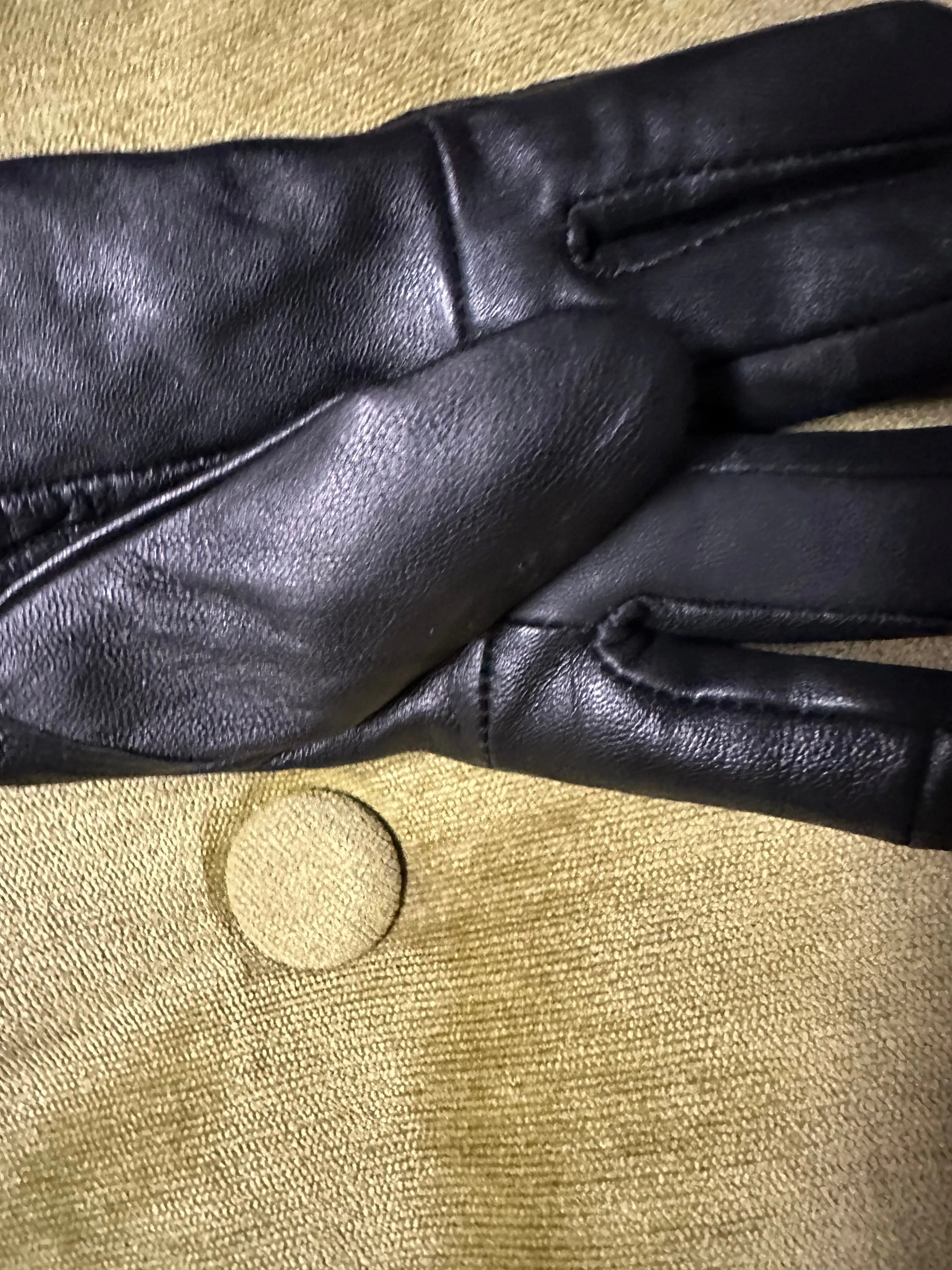 Country Equestrian fleece lined genuine leather gloves