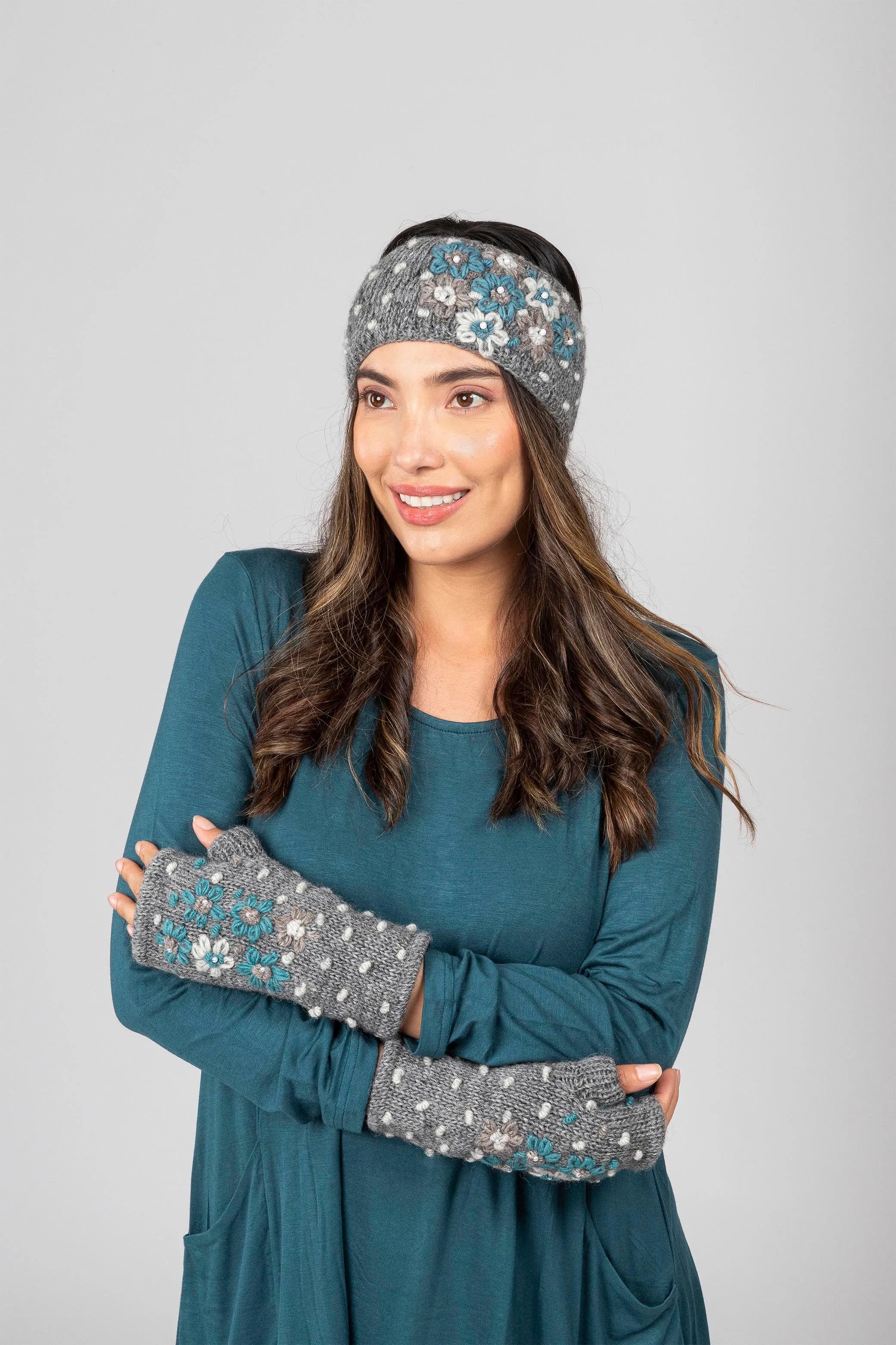 Daisy Fingerless Gloves
