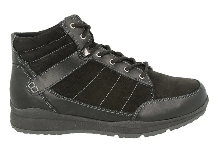 DB Tilbrook Stiefel für Herren in weiter Passform