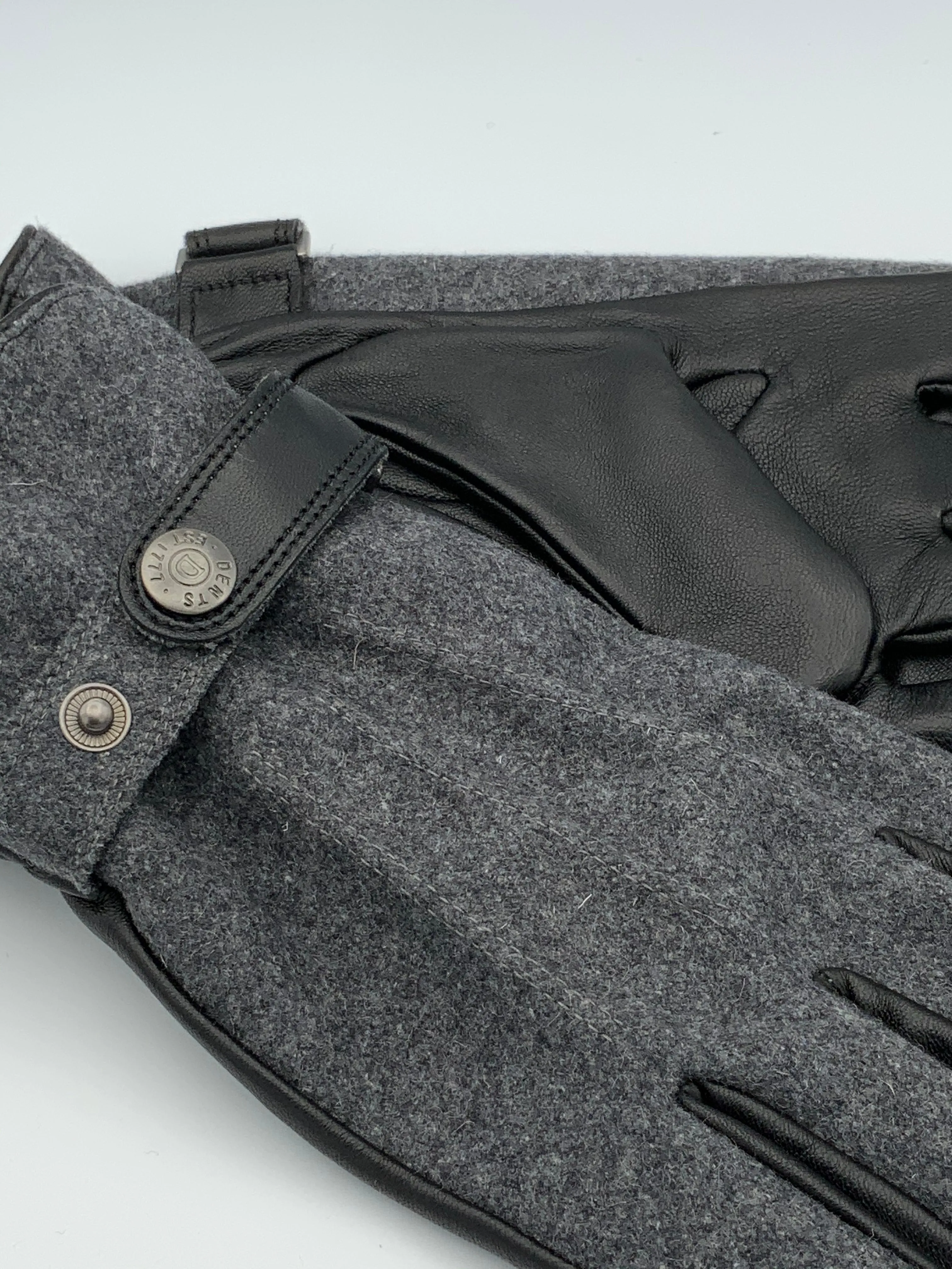 Dents Guildford Glove - Grey/black
