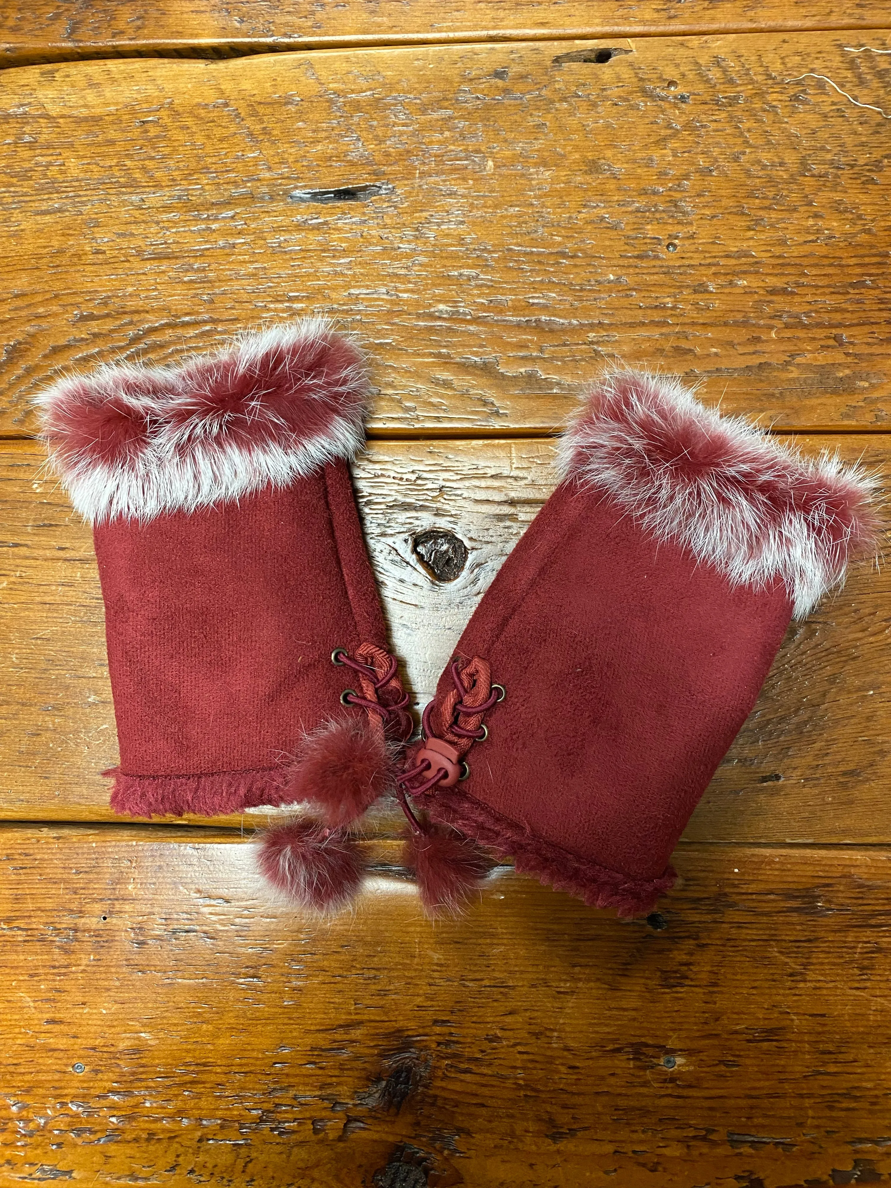Fingerless gloves