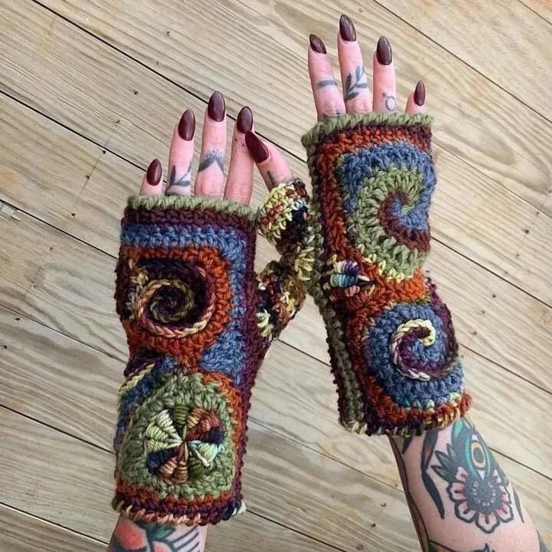 Freeform Fingerless Gloves - Crochet Pattern