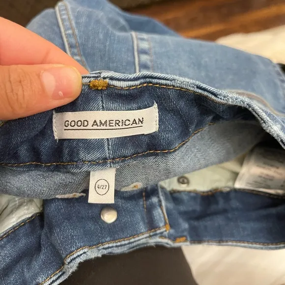 Good American jeans size 4/27