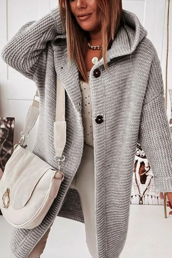 Graue Knopf-Kapuzenstrickjacke – Emma
