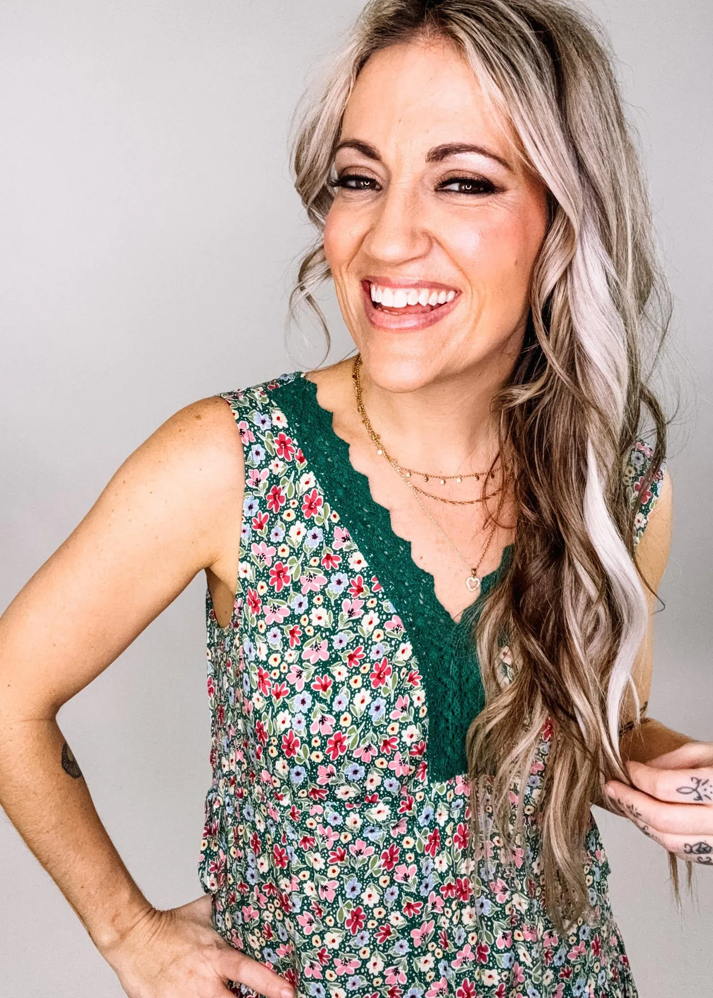 Green Lace Trim Floral Sleeveless Mini Dress
