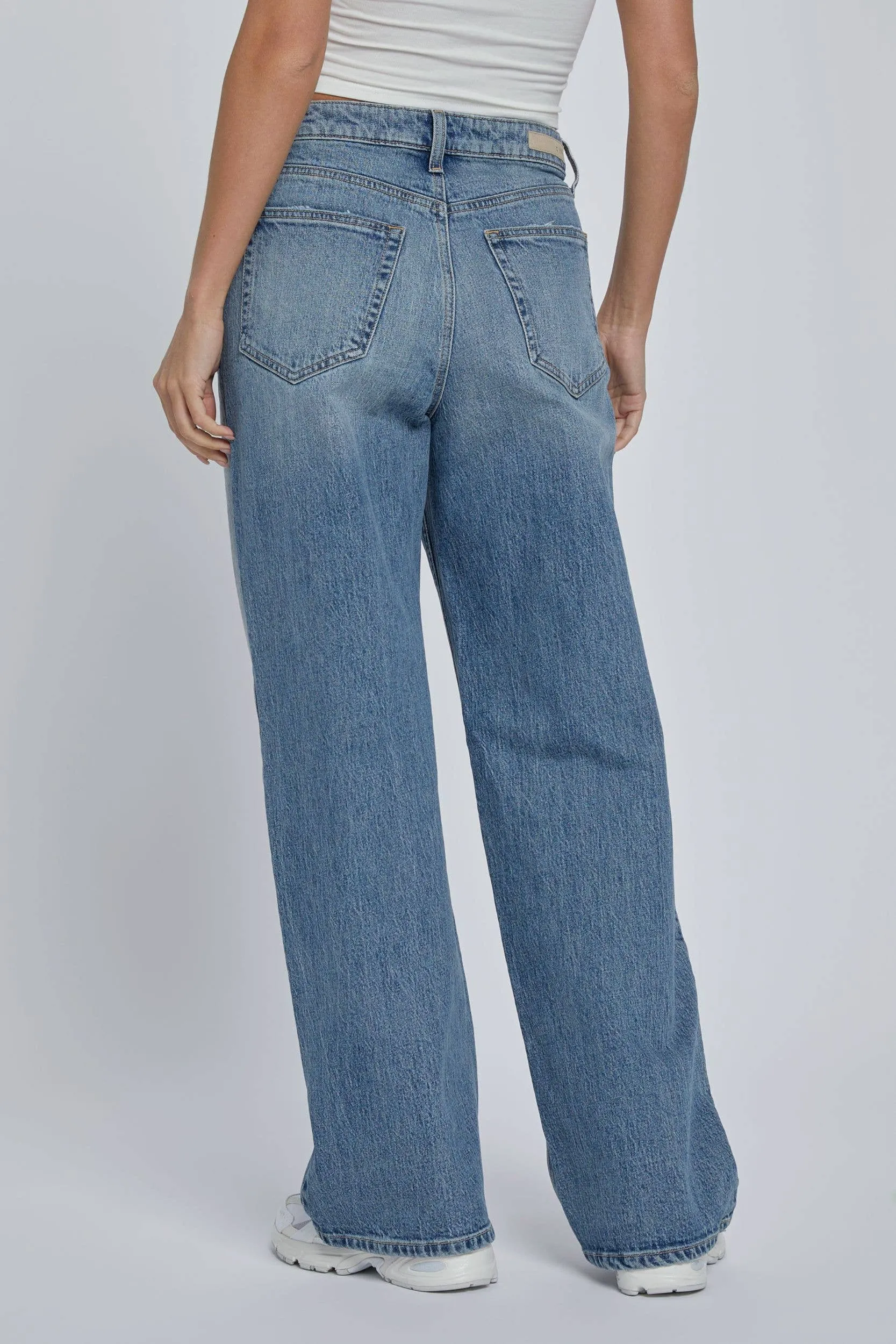 Isabel Low Waisted Wide Leg Jeans