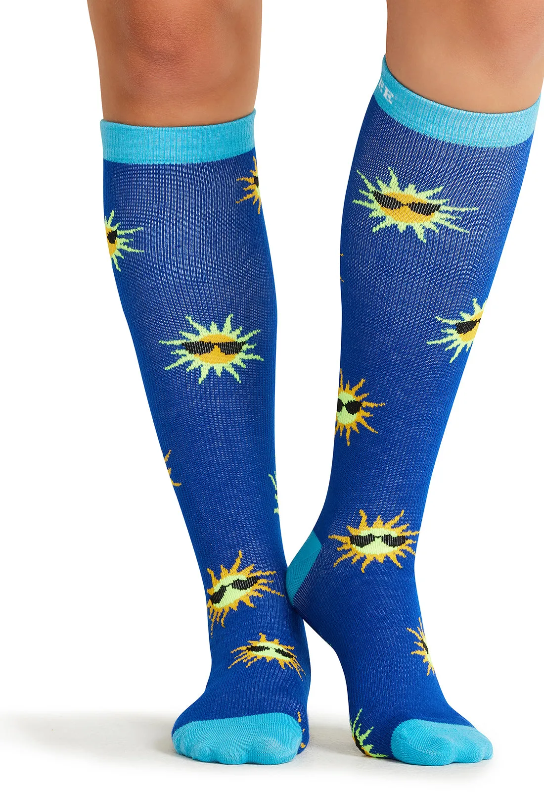 Legwear PRINTSUPPORT Women's 10-15mmHg Compression Socks Sunny Days