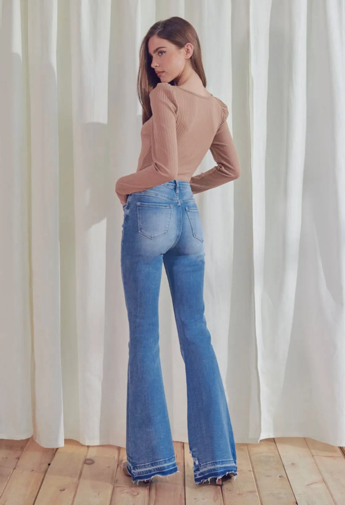 Leigha Jeans