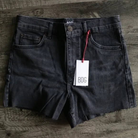 NWT Urban Outfitters BDG Black Shorts Size 26 A Line Denim