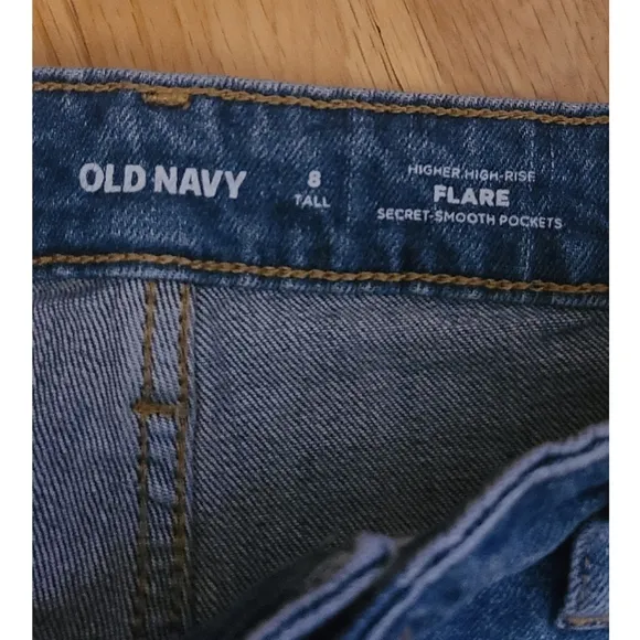 Old Navy Higher High Rise Flare Secret Smooth Pockets Jeans Size 8 Tall