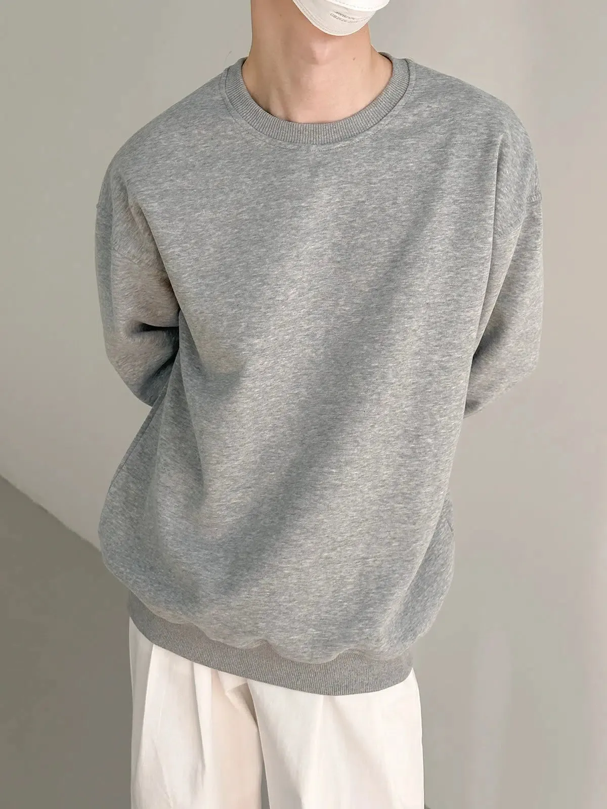 Solid Color Round Neck Sweatshirt