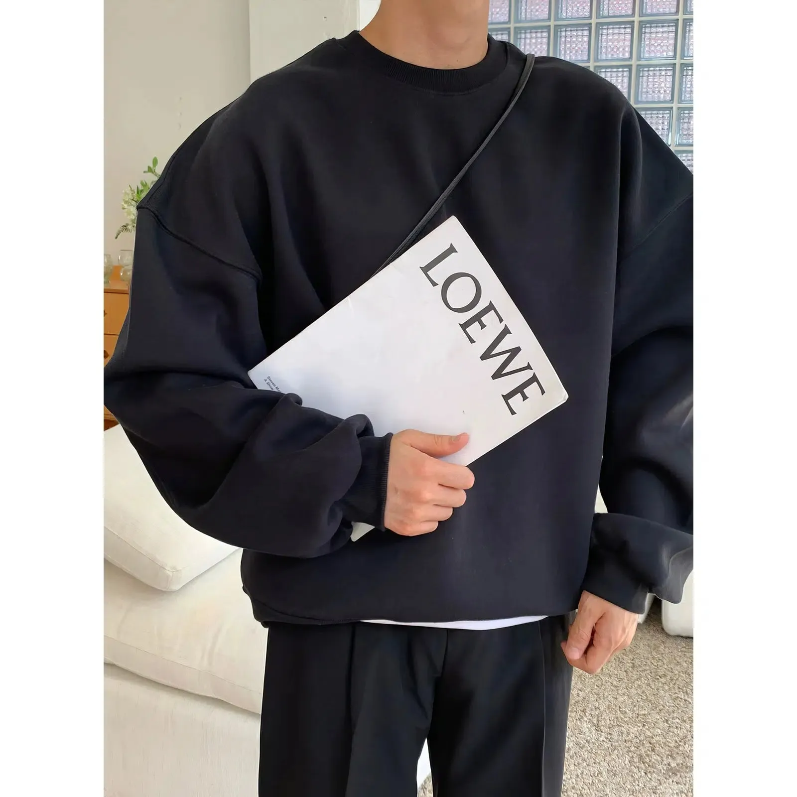 Solid Color Round Neck Sweatshirt