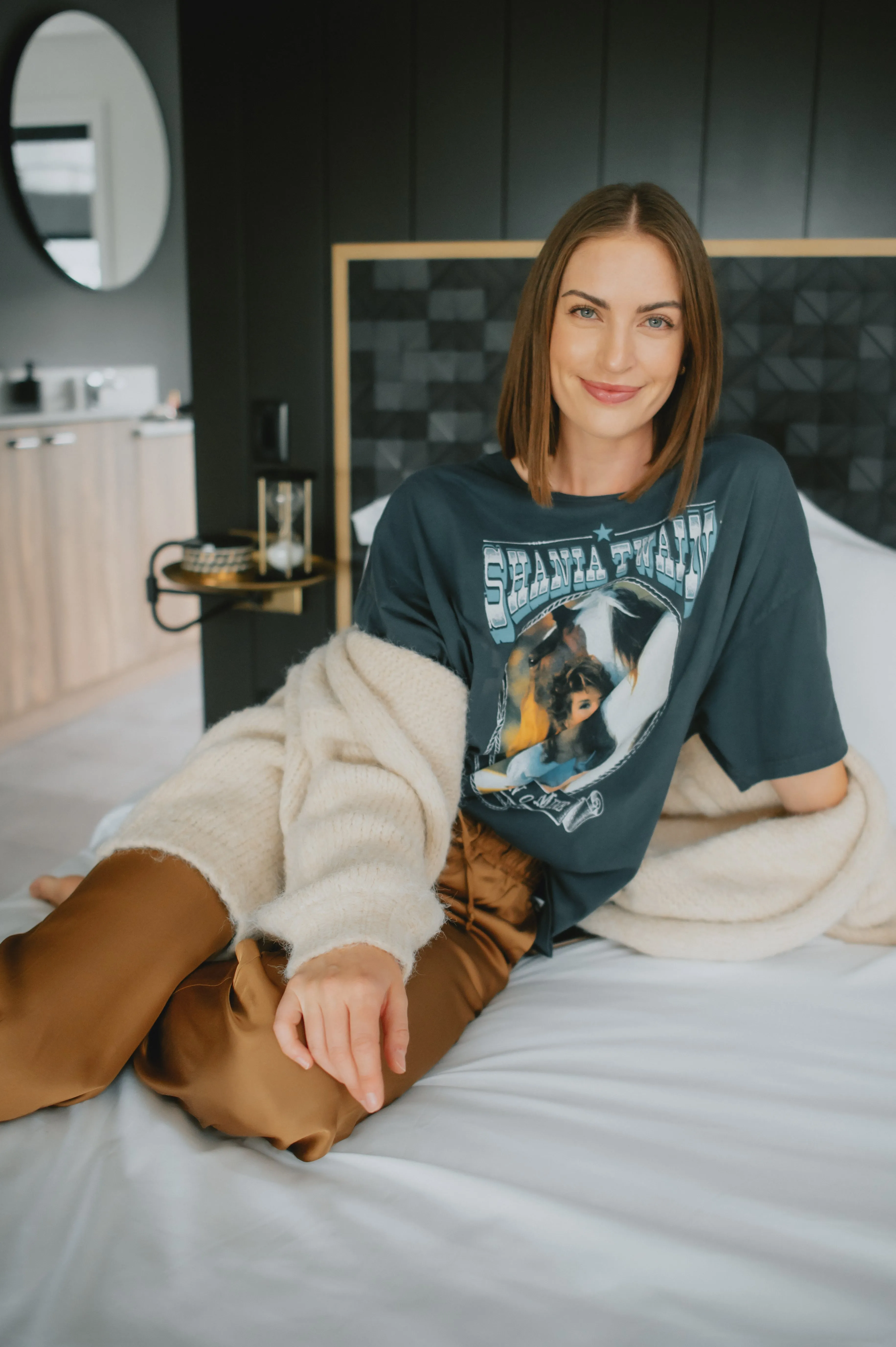 The Marlowe Cardigan x Siera Bearchell - Linen - PLUS