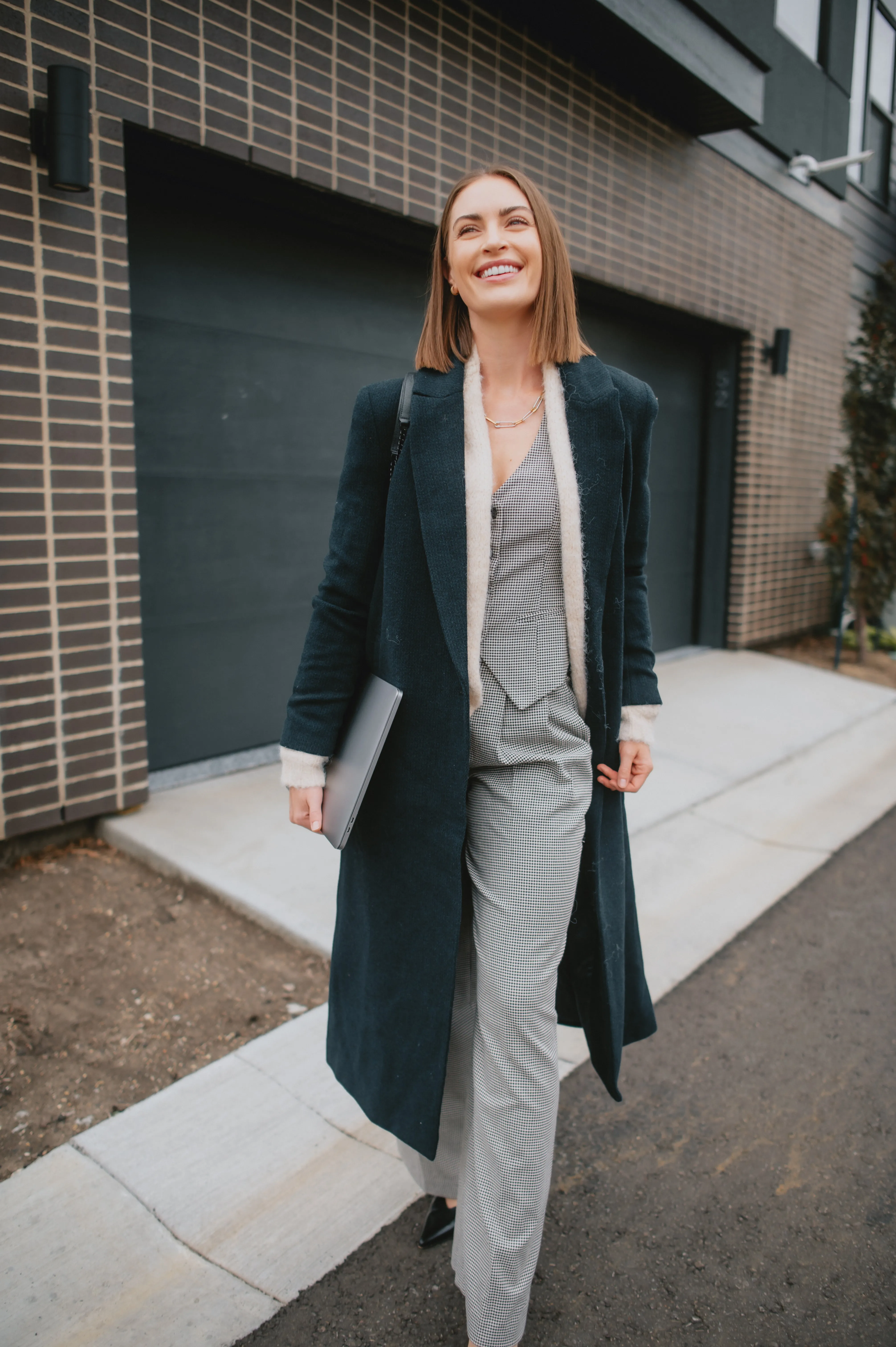 The Marlowe Cardigan x Siera Bearchell - Linen - PLUS