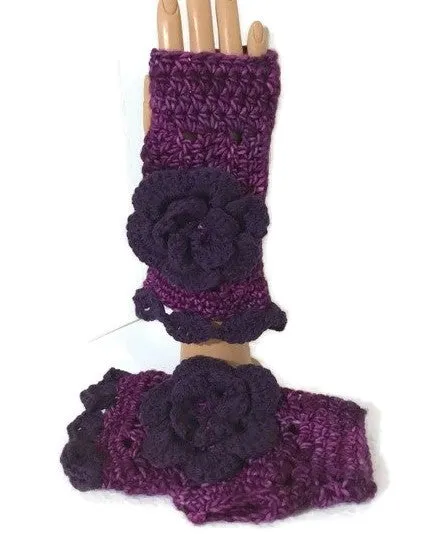 THE PURPLE MERINO FINGERLESS GLOVES, handmade crochet fingerless gloves, woman's size, gifts for her,