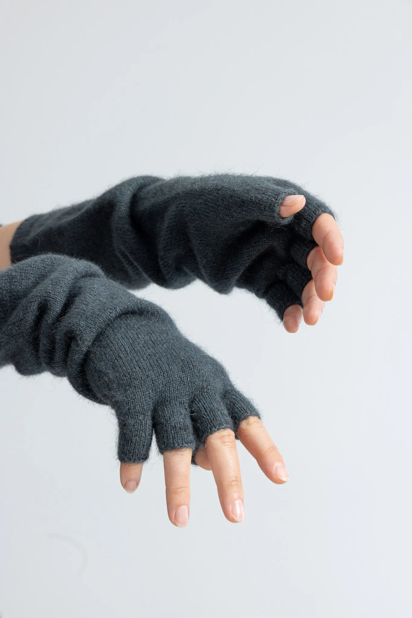 U Fingerless Gloves | Midnight