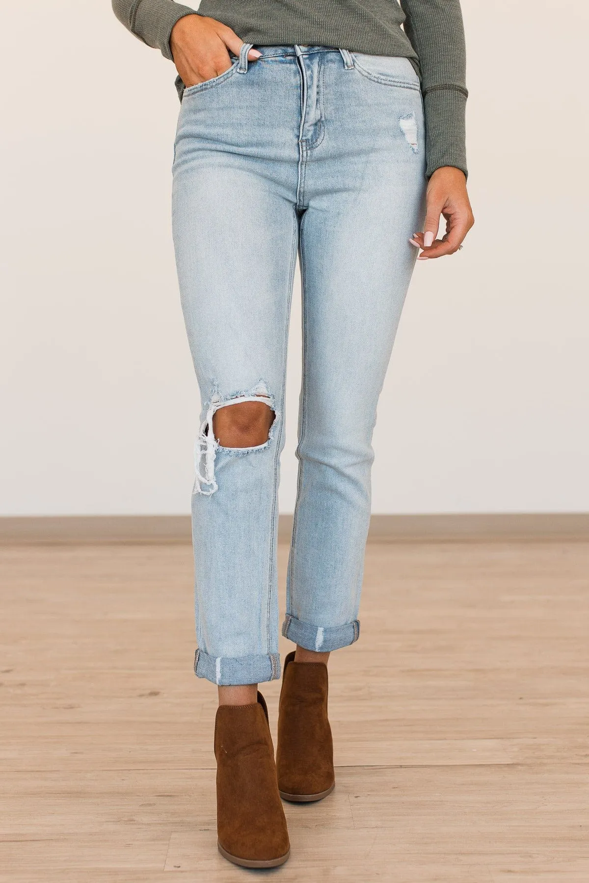 Vervet Slim Straight Jeans- Angela Wash