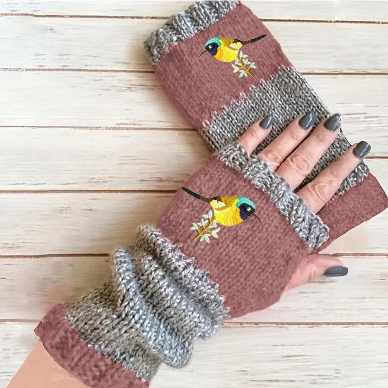 Warm quilted and embroidered gloves
