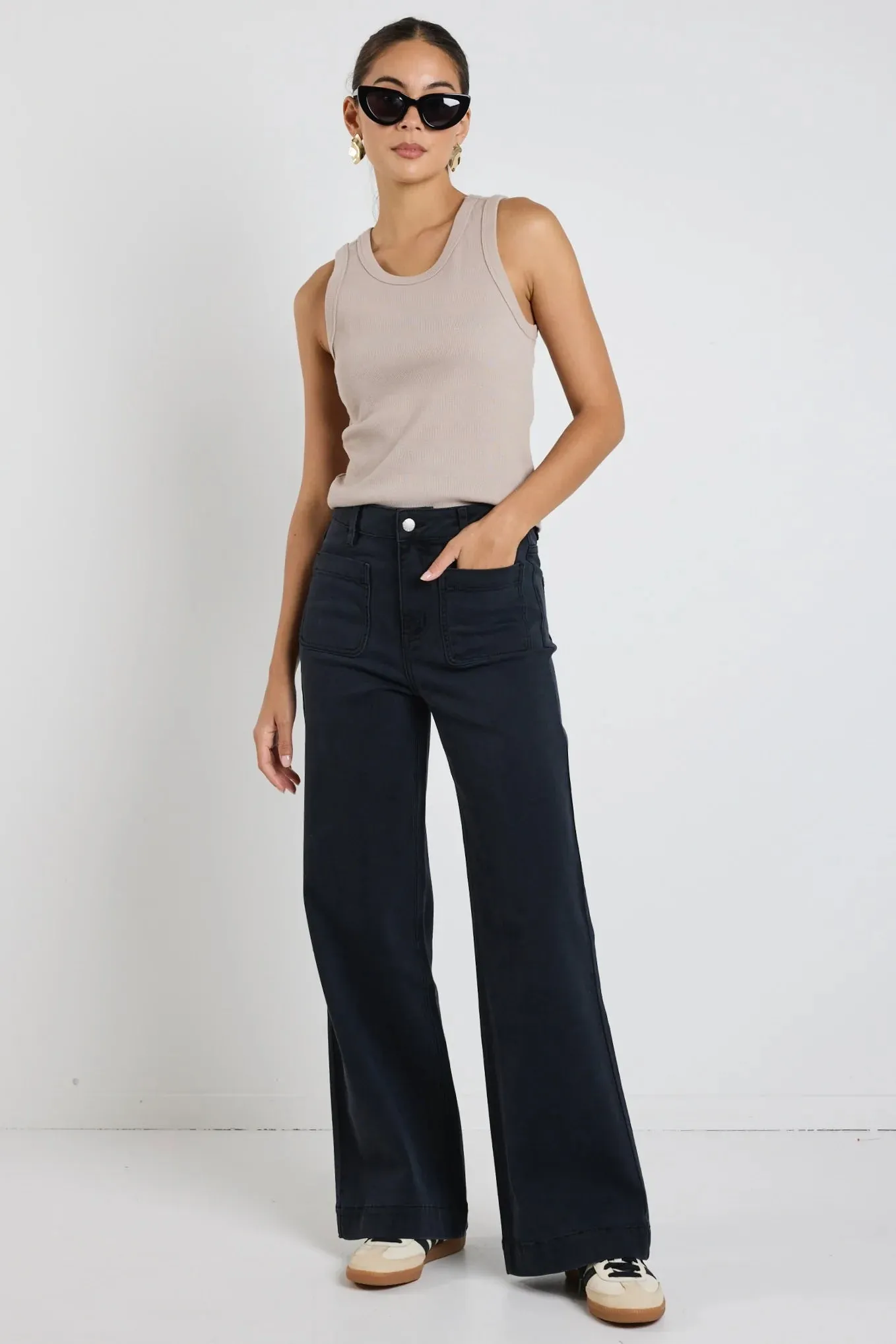 Zoey High Rise Wide Black